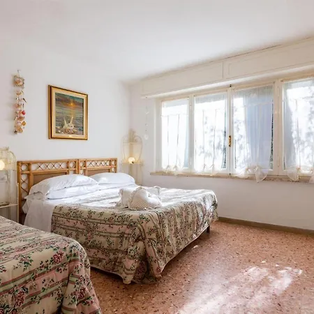 Bougainvillea Villa